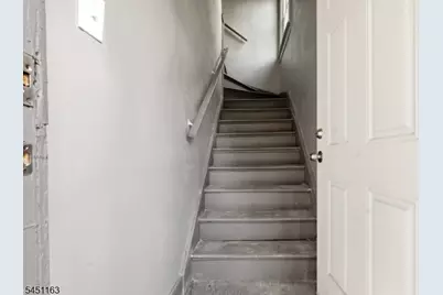 407 Chadwick Ave, Newark, NJ 07112 - Photo 36