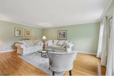 2 Stratford Dr, Randolph Township, NJ 07869 - Photo 6