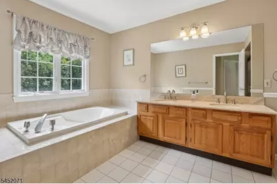 2 Stratford Dr, Randolph Township, NJ 07869 - Photo 28