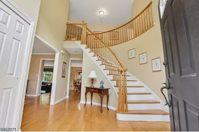 2 Stratford Dr, Randolph Township, NJ 07869 - Photo 4