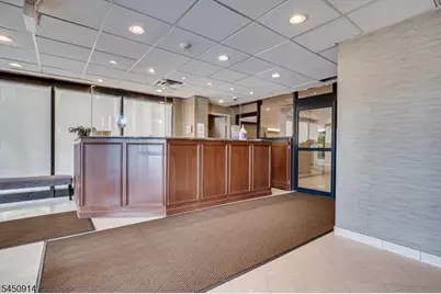 300 Winston Dr-C2912, Cliffside Park, NJ 07010 - Photo 8