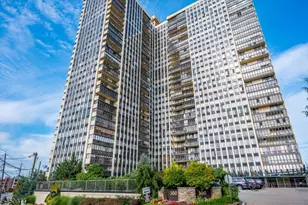 300 Winston Dr-C2912, Cliffside Park, NJ 07010 - Photo 1