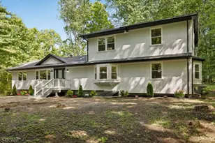 7 Winding Way, Vernon, NJ 07461 - Photo 2