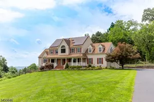7 Tahoe Ct, Clinton Township, NJ 08809 - Photo 2