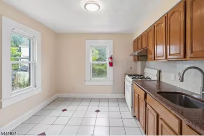 166 E Blackwell St, Dover, NJ 07801 - Photo 8