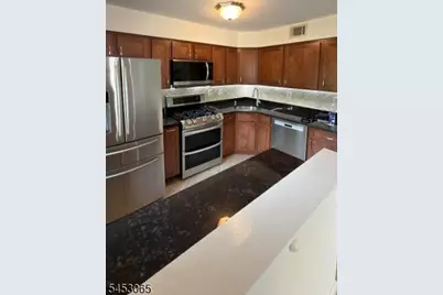2501 Vroom Dr #2501, Bridgewater, NJ 08807 - Photo 8