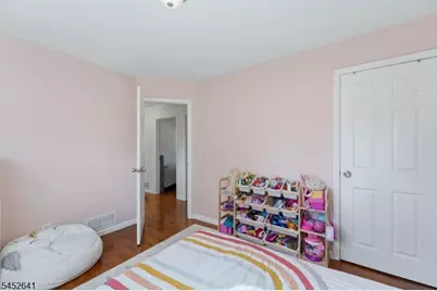 77 Deborah Ct, Plainfield City, NJ 07062 - Photo 16