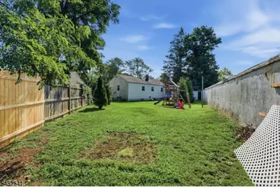 77 Deborah Ct, Plainfield City, NJ 07062 - Photo 38