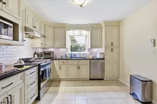 40 Ocean St, Millburn, NJ 07041 - Photo 6