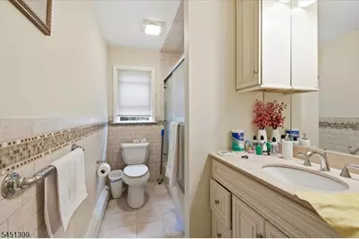 40 Ocean St #2, Millburn, NJ 07041 - Photo 8