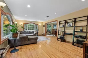 16 Zander Ln, Randolph Township, NJ 07869 - Photo 4