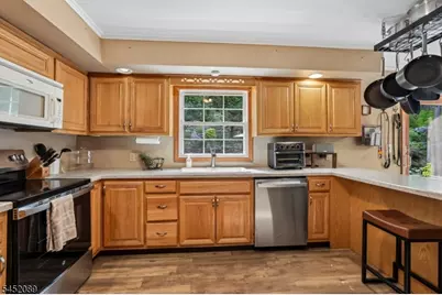 16 Zander Ln, Randolph Township, NJ 07869 - Photo 10