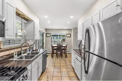 422E E Front St, Plainfield City, NJ 07060 - Photo 10