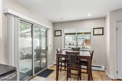 422E E Front St, Plainfield City, NJ 07060 - Photo 14