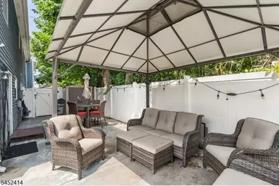 422E E Front St, Plainfield City, NJ 07060 - Photo 28