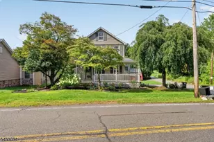 693 Amwell Rd, Hillsborough Township, NJ 08844 - Photo 2