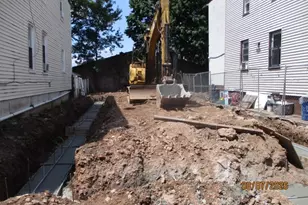 585 S 19th St, Newark, NJ 07103 - Photo 1
