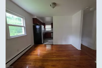 87 Elm Rd, Caldwell, NJ 07006 - Photo 4
