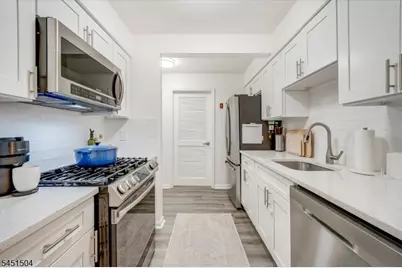 34 Loantaka Way #K, Madison, NJ 07940 - Photo 10