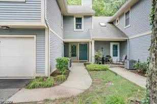 34 Loantaka Way, Madison, NJ 07940 - Photo 2