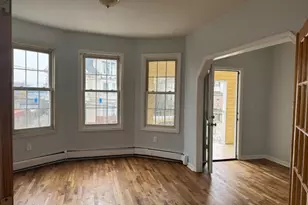 590 Hawthorne Ave, Irvington, NJ 07112 - Photo 2