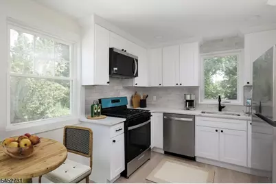941 South Ave #2, Westfield, NJ 07090 - Photo 6