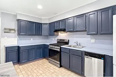 154 E Cliff St, Somerville, NJ 08876 - Photo 8