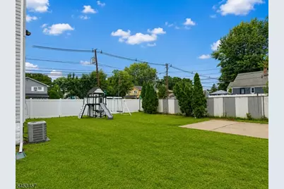 512 W 3rd Ave, Roselle, NJ 07203 - Photo 10