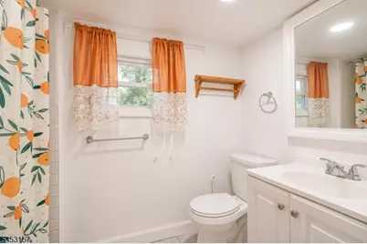 512 W 3rd Ave, Roselle, NJ 07203 - Photo 32