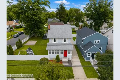 512 W 3rd Ave, Roselle, NJ 07203 - Photo 2