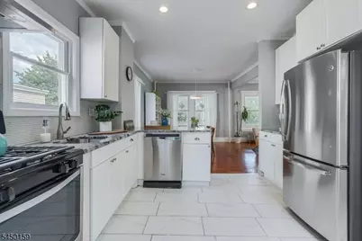215 Waverly Pl, South Orange, NJ 07079 - Photo 14