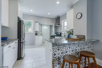 215 Waverly Pl, South Orange, NJ 07079 - Photo 12