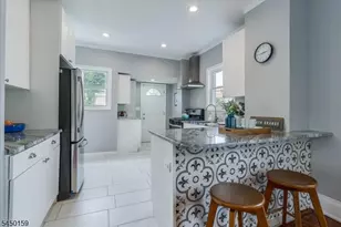 215 Waverly Pl, South Orange, NJ 07079 - Photo 12