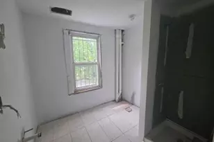 135 Brookside Ave, Irvington, NJ 07111 - Photo 8