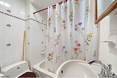 22 George St, Clifton, NJ 07011 - Photo 16