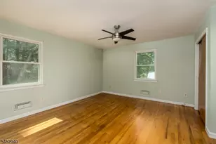 23 Cabot Ln, Kinnelon, NJ 07405 - Photo 14