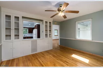 23 Cabot Ln, Kinnelon, NJ 07405 - Photo 10