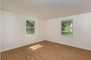 23 Cabot Ln, Kinnelon, NJ 07405 - Photo 28