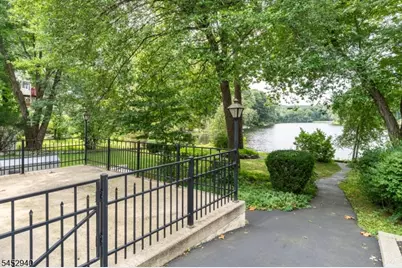 23 Cabot Ln, Kinnelon, NJ 07405 - Photo 32