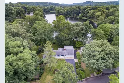 23 Cabot Ln, Kinnelon, NJ 07405 - Photo 1