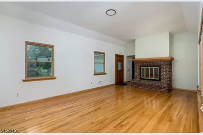 23 Cabot Ln, Kinnelon, NJ 07405 - Photo 8