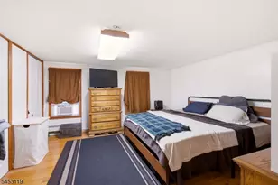 87-89 W Somerset St, Raritan, NJ 08869 - Photo 10