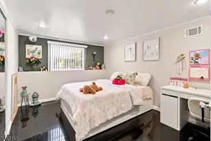 2020 N Stiles St, Linden, NJ 07036 - Photo 14