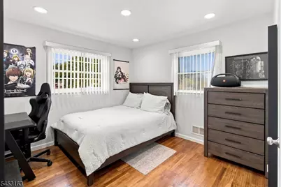 2020 N Stiles St, Linden, NJ 07036 - Photo 12
