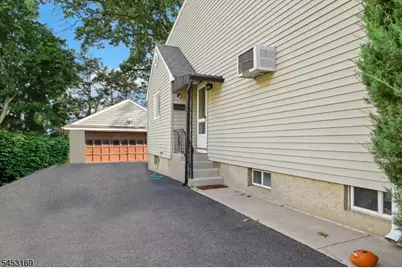 44 N 12th St, Hawthorne, NJ 07506 - Photo 2