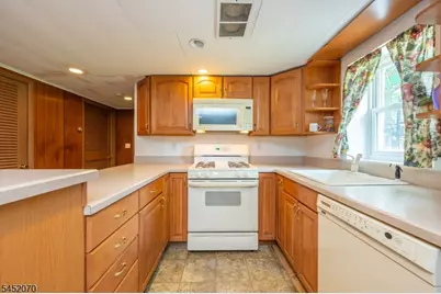 83 Vine Ave, West Milford, NJ 07480 - Photo 24