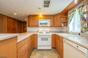 83 Vine Ave, West Milford, NJ 07480 - Photo 24