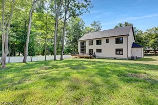 275 Beachwood Rd, Parsippany, NJ 07054 - Photo 46