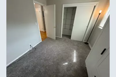 28 Chambers Ct, Clifton, NJ 07013 - Photo 12