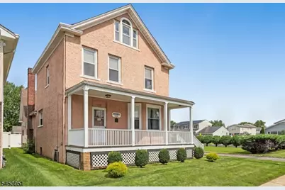 1120 Madison Hill Rd, Clark Township, NJ 07066 - Photo 2